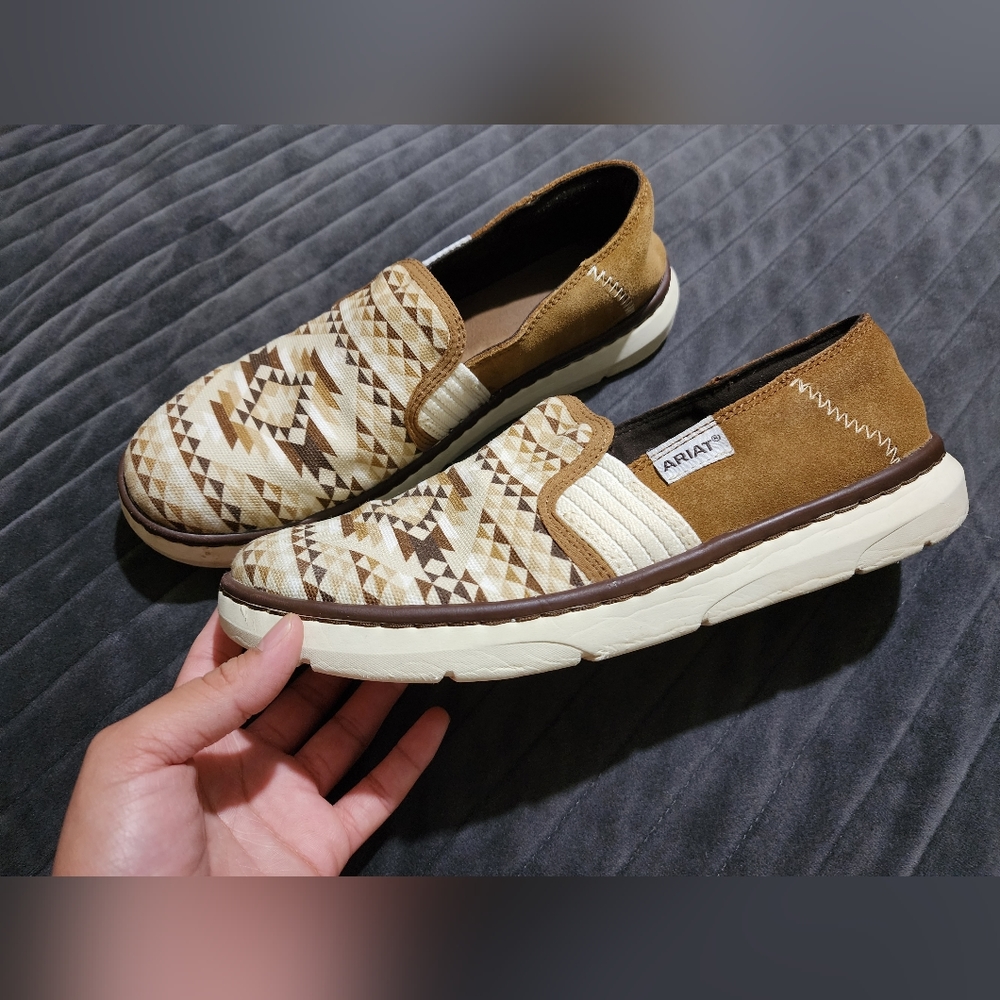 ARIAT Women's Ryder TAN DIAMOND AZTEC